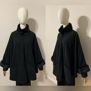Cejon Black Soft Fleece Cape with Faux Fur